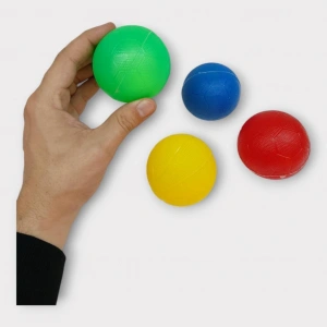 Köpek Oyuncağı - Plastik Düdüklü Top - 4 lü Set - 1 ADET