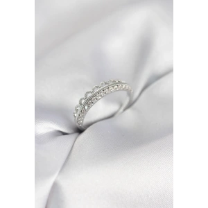 Motif Desenli Gümüş Renk Zirkon Taşlı Kadın Yüzük