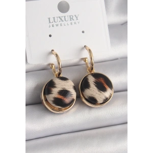 Pirinç Gold Renk Leopar Desenli Daire Model Kadın Küpe