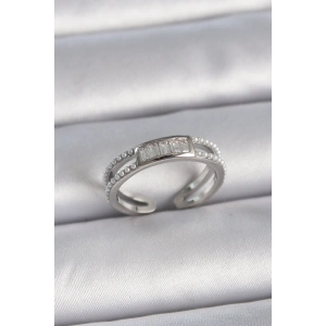 Pirinç Gümüş Renk Ayarlanabilir Sıralı İncili Zirkon Taşlı Kadın Yüzük