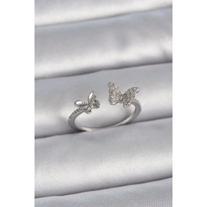 Pirinç Gümüş Renk Ayarlanabilir Zirkon Taşlı Kelebek Model Kadın Yüzük