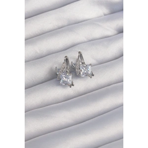 Pirinç Gümüş Renk İri Zirkon Taşlı Kıvrımlı Minimal Kelebekli Halka Küpe