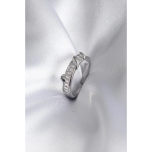 Pirinç Gümüş Renk Su Yolu Zirkon Taşlı Kadın Yüzük