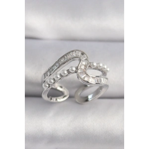 Pirinç Gümüş Renk Zirkon Taşlı İnci Detay VIP Seri Kadın Yüzük