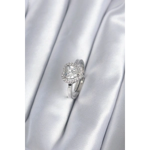 Pirinç Gümüş Renk Zirkon Taşlı Kalp Charm Model Kadın Yüzük