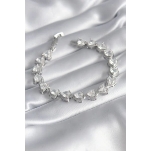 Pirinç Gümüş Renk Zirkon Taşlı Kalp Model VIP Seri Kadın Bileklik