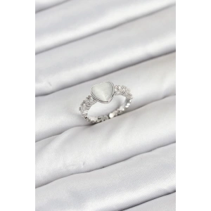 Pirinç Gümüş Renk Zirkon Taşlı Kalpli Kadın Yüzük