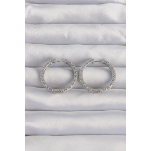 Pirinç Gümüş Renk Zirkon Taşlı Motifli Halka Küpe