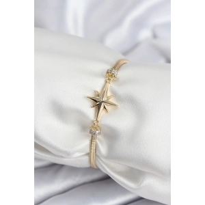 Pirinç VIP Seri Gold Renk Kutup Yıldızı Model Kadın Bileklik