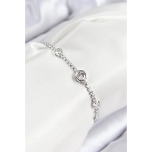 Pirinç Zirkon Taşlı Daire Model Gümüş Renk Asansörlü Kadın Bileklik