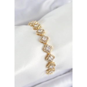 Pirinç Zirkon Taşlı Yonca Baget Model Gold Renk VIP Seri Kadın Bileklik