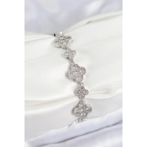 Pirinç Zirkon Taşlı Yonca Model Gümüş Renk VIP Seri Kadın Bileklik