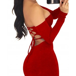 Sırt Dekolteli Straplez Mini Elbise