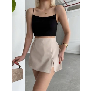 Tek yırtmajlı şort etek