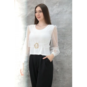 Tokalı tül kollu bluz beyaz