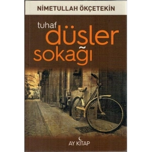 Tuhaf Düşler Sokağı