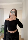 Uzun Kollu Siyah Kayık Yaka Crop