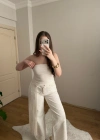 Püskül Detaylı Straplez Beyaz Bluz