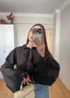 Dantel Detaylı Siyah Poplin Crop Bluz