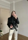 Kuşaklı Siyah Deri Ceket