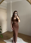 Straplez Dekolteli Uzun Kahve Elbise