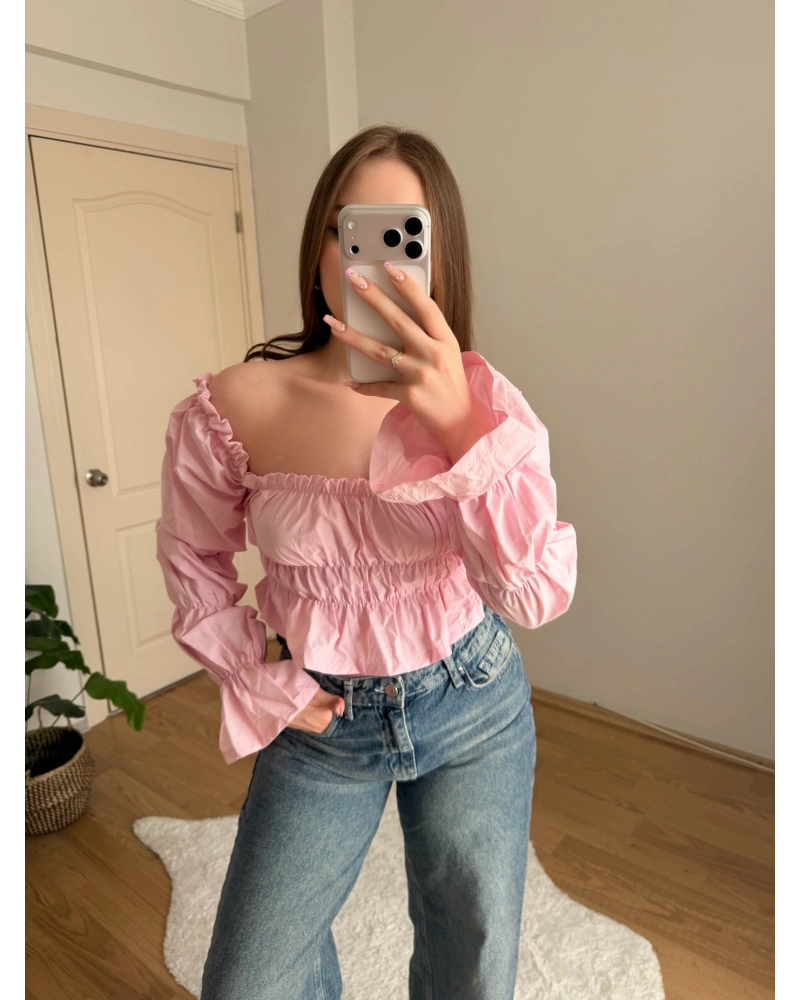 Balon Kol Omzu Açık Pembe Crop Bluz