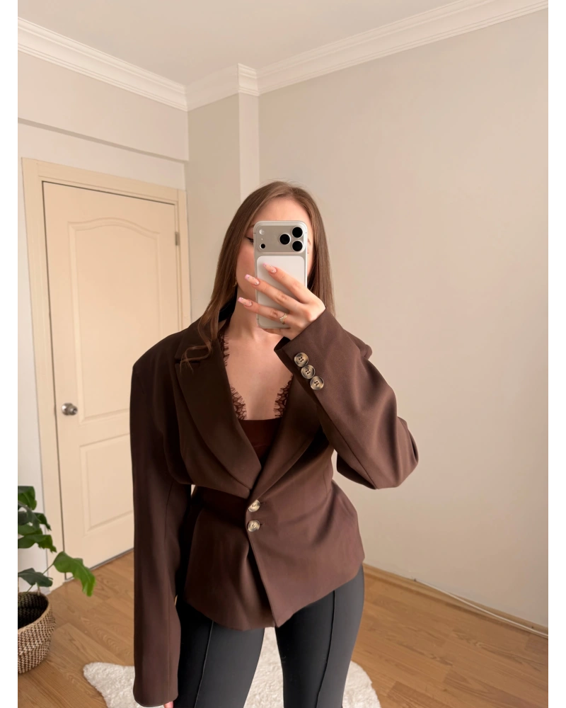 Pileli Belden Oturtmalı Kahve Blazer Ceket