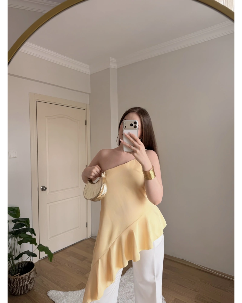 Fırfırlı Sarı Tek Askılı Bluz