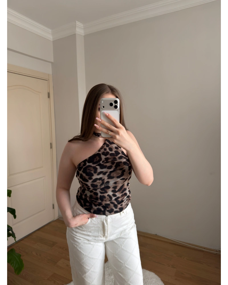 Leopar Desenli Fularlı Tül Bluz