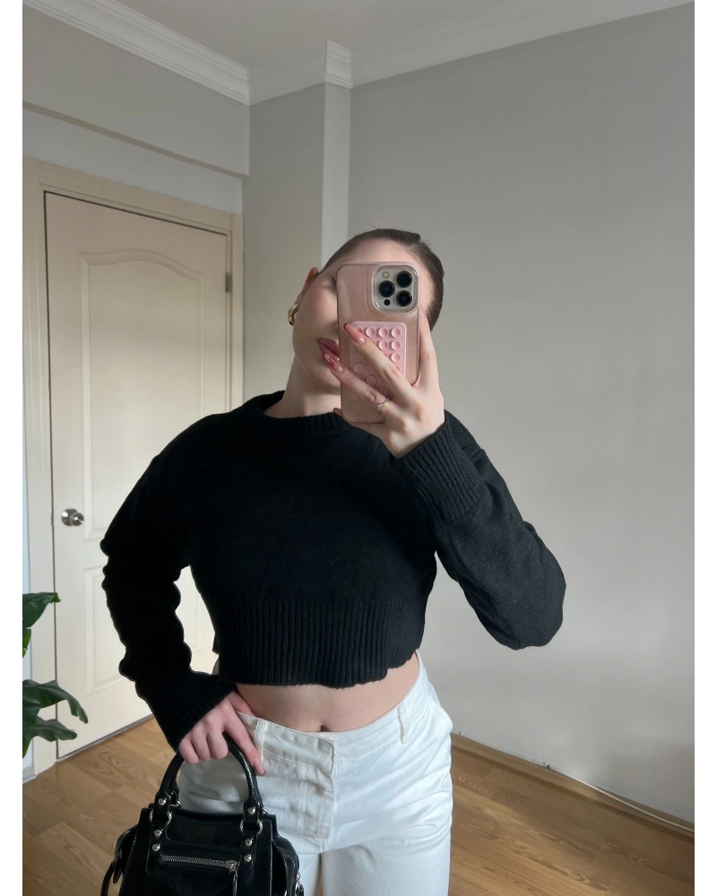 Bisiklet Yaka Siyah Crop Kazak