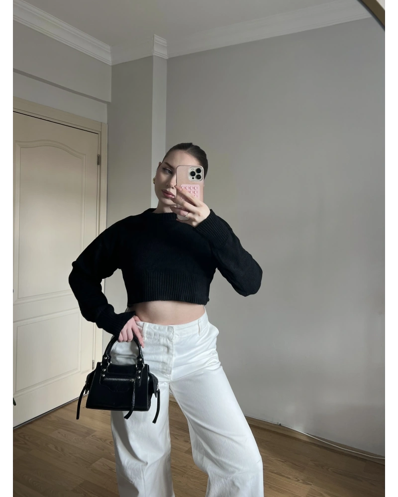 Bisiklet Yaka Siyah Crop Kazak