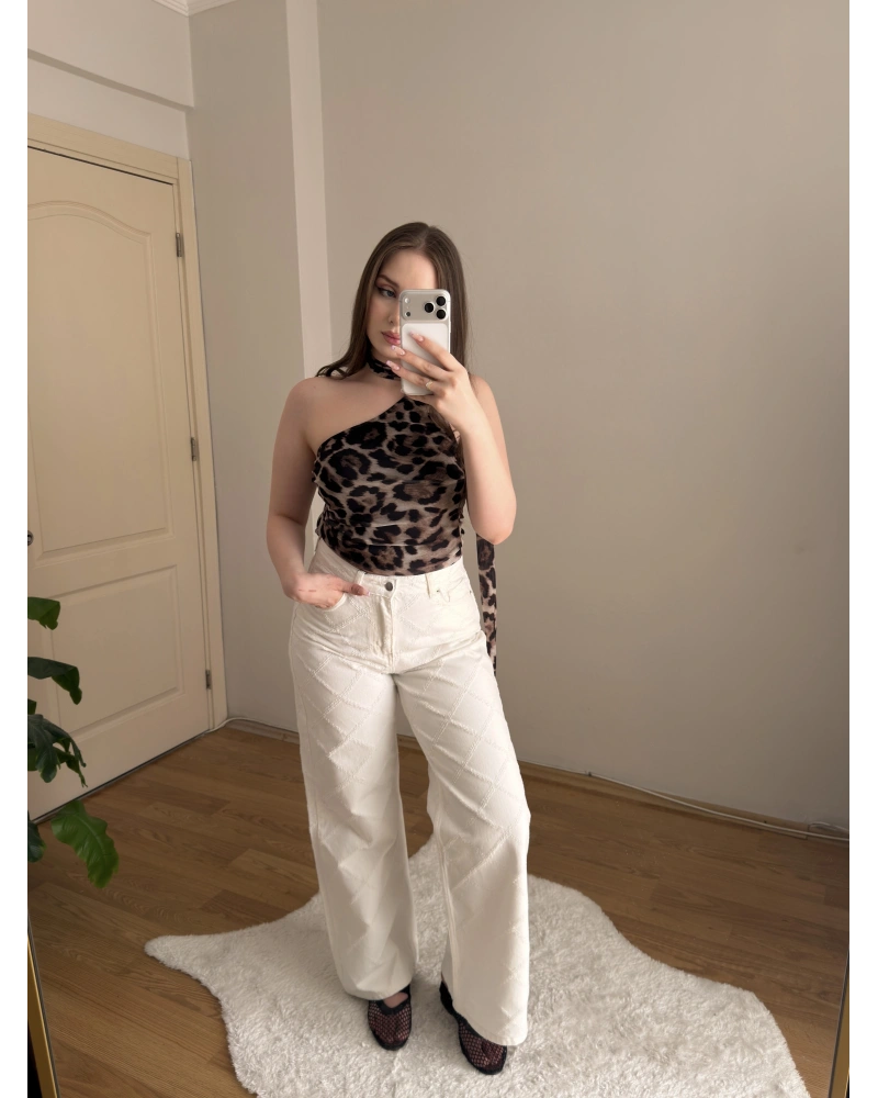 Dokulu Beyaz Jean Pantolon