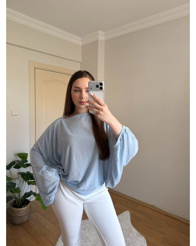 Dökümlü Kollu Bebek Mavisi Triko Bluz
