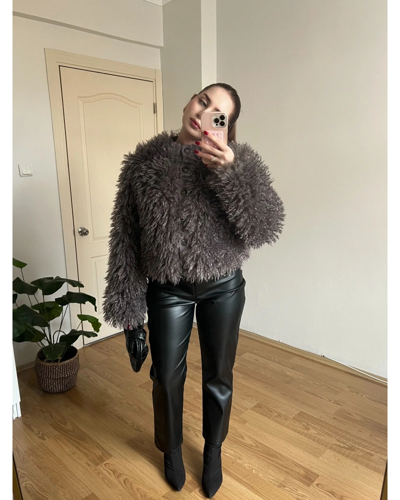 Düz Kesim Bilek Boy Siyah Deri Pantolon