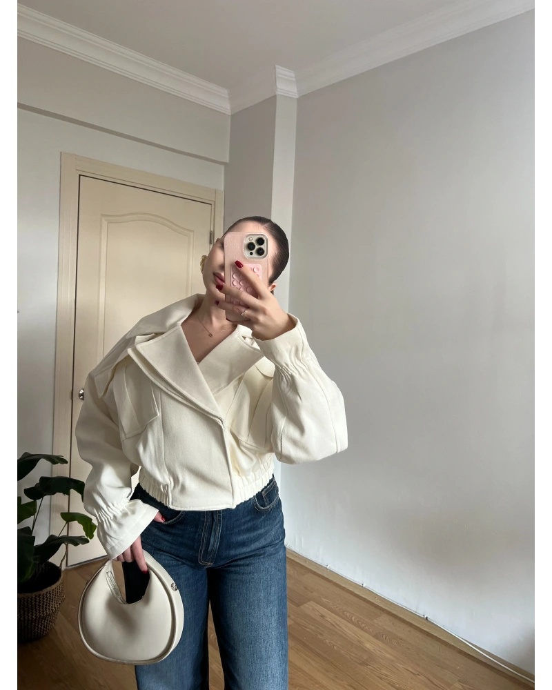 Ekru Beli Lastikli Bomber Ceket