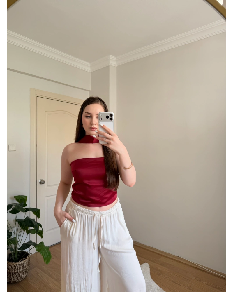 Fular Detaylı Saten Kırmızı Crop Bluz
