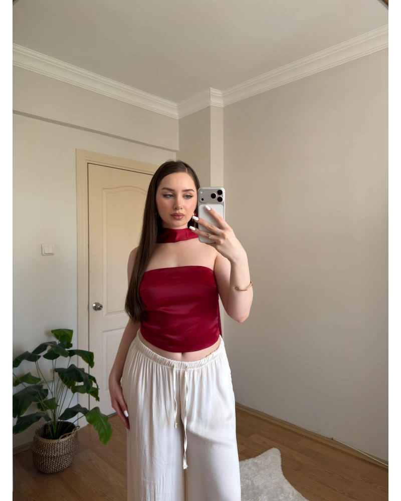 Fular Detaylı Saten Kırmızı Crop Bluz