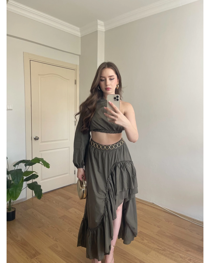 Gipe ve Lastik Detaylı Tek Omuz Haki Takım