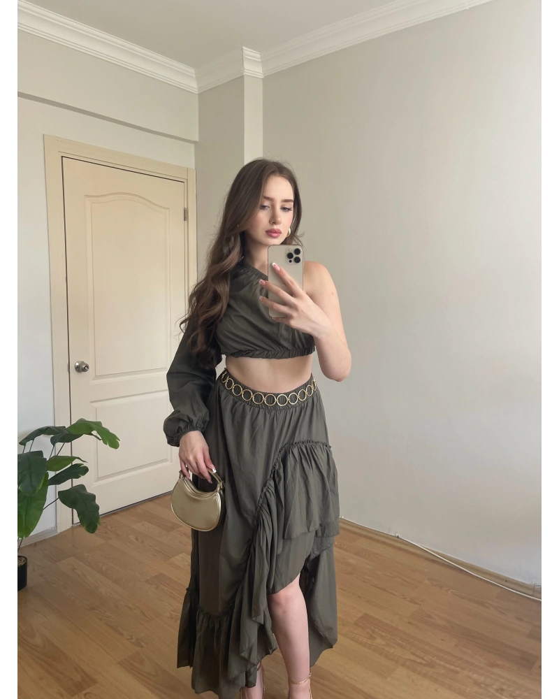 Gipe ve Lastik Detaylı Tek Omuz Haki Takım