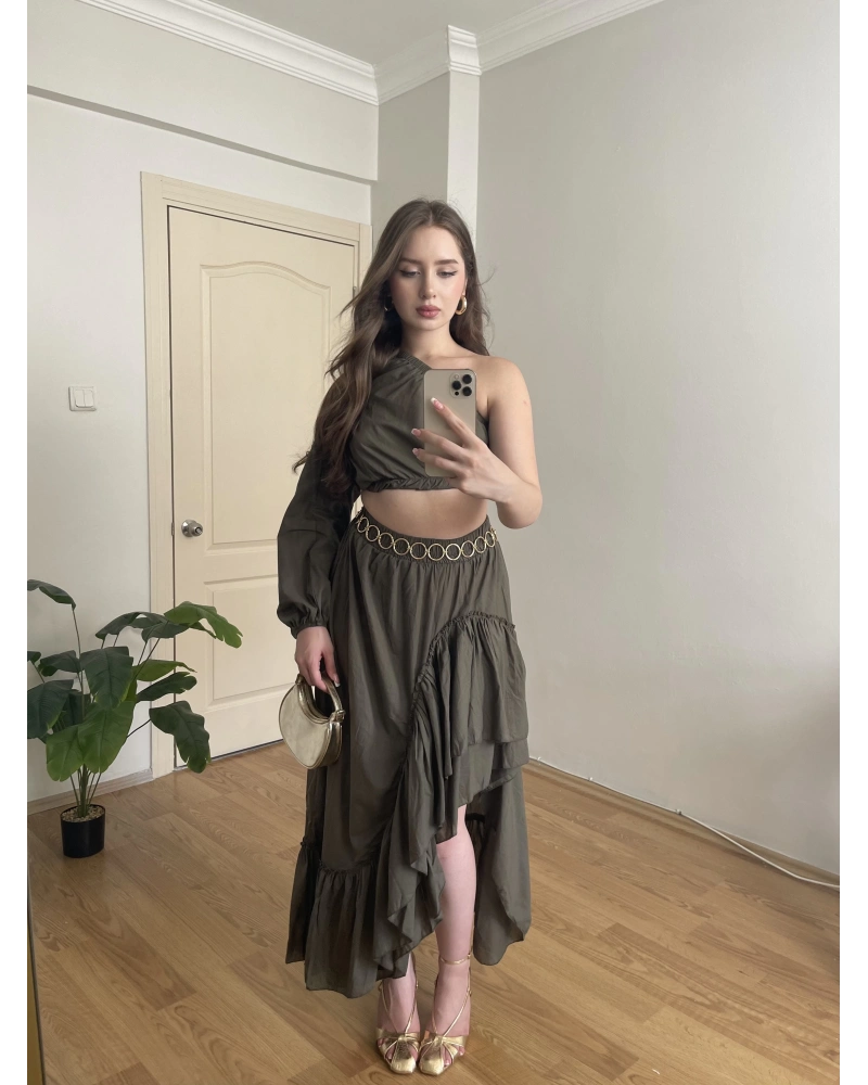 Gipe ve Lastik Detaylı Tek Omuz Haki Takım