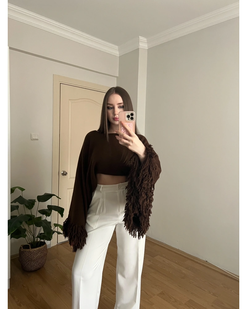 Kahverengi Pelerin Kollu Crop Kazak