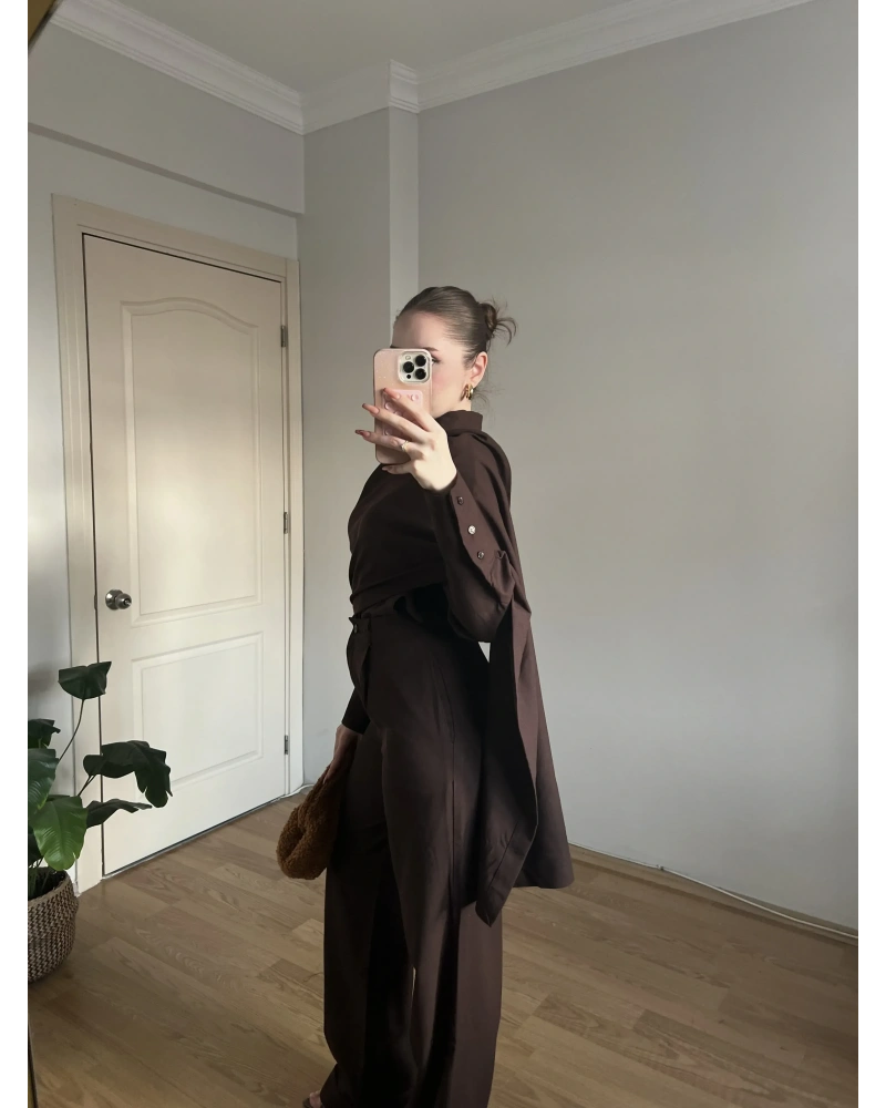 Kahverengi Şallı Gömlek Takım