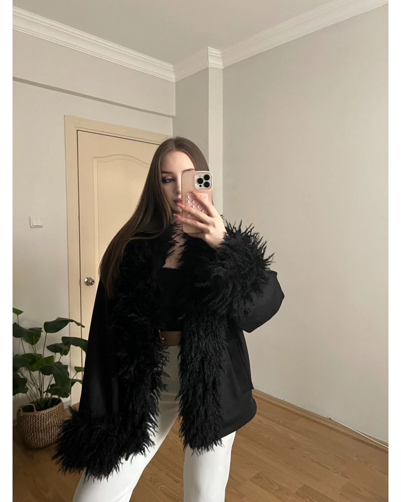 Kürk Detaylı Siyah Süet Ceket