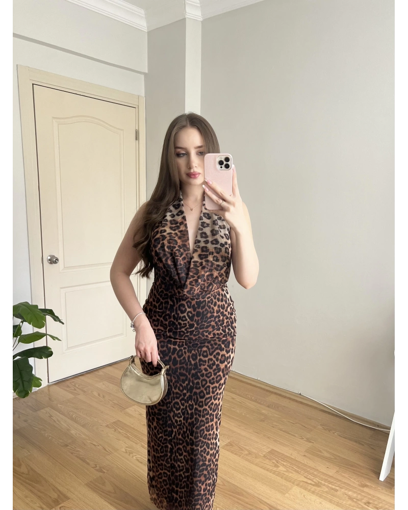 Leopar Desenli Degaje Yaka Elbise