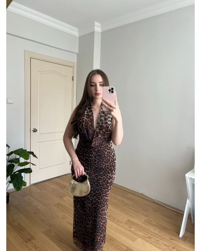 Leopar Desenli Degaje Yaka Elbise