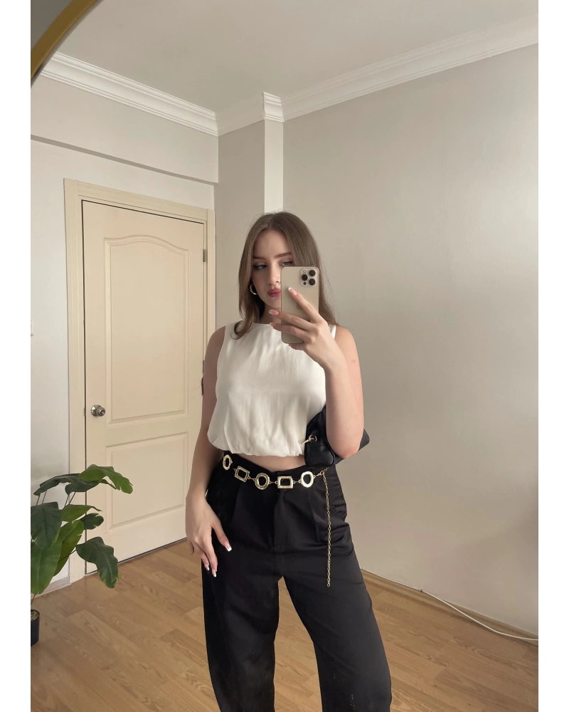 Saten Kolsuz Beli Lastikli Ekru Bluz