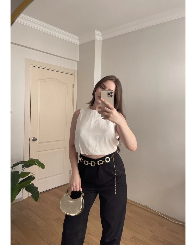 Saten Kolsuz Beli Lastikli Ekru Bluz