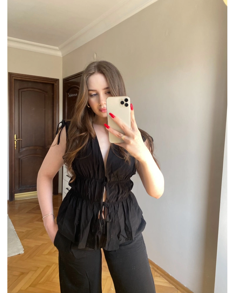Siyah İp Detaylı Bluz Pantolon Takım