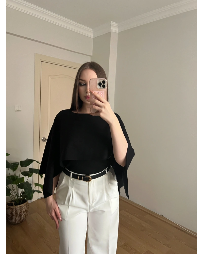 Siyah Pelerinli Triko Bluz