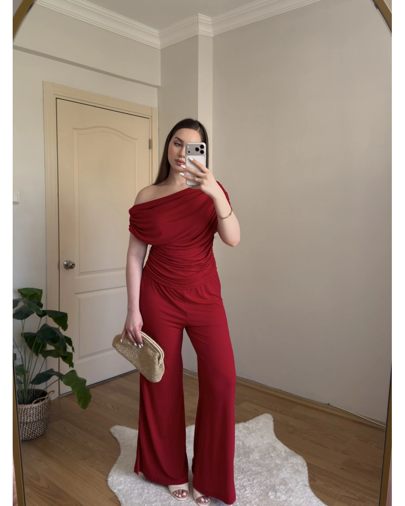 Valentina Drapeli Kırmızı Takım